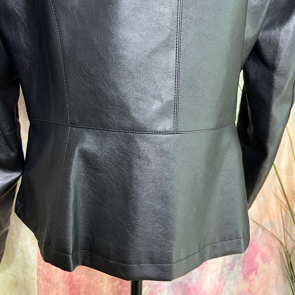 πgiacca Stunning Embroidered Faux Leather Jacket - Picture 9 of 16